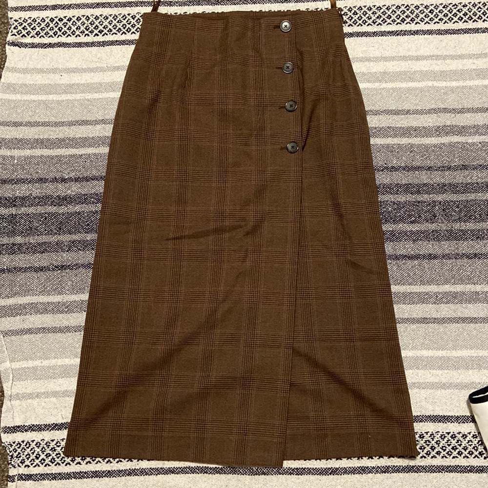 Uniqlo Women’s Plaid Skirt